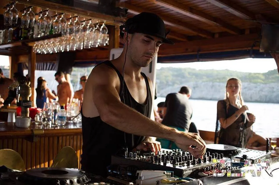 Mallorca Boat Party · Fiesta en barco en Mallorca
